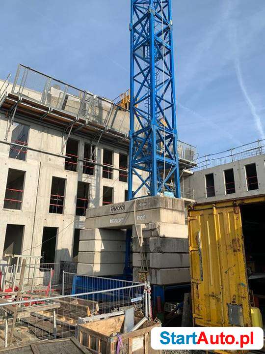 Żuraw wieżowy budowlany Raimondi MRT126