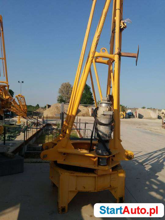Żuraw wieżowy górno obrotowy Potain MC 85B