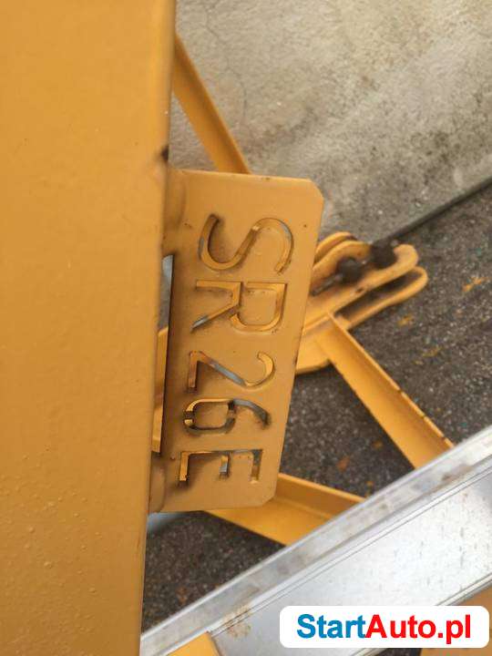 Żuraw wieżowy górno obrotowy Potain MCT88