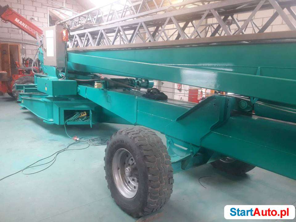 Żuraw wieżowy, hydrauliczny, samomontujący Cattaneo CM 75a,