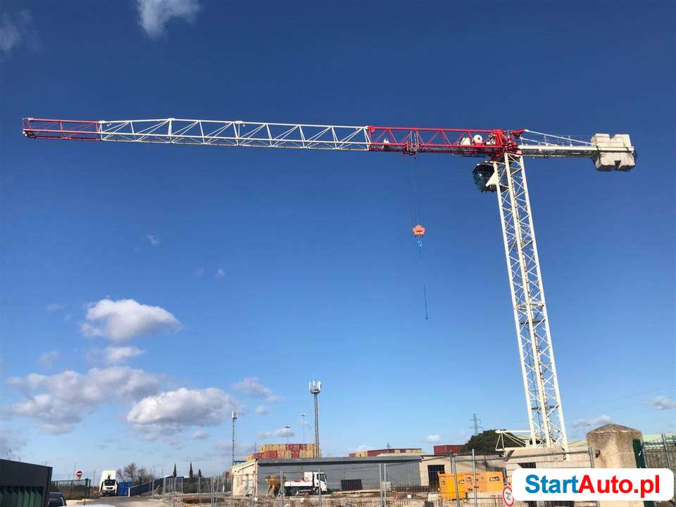 Żuraw wieżowy TEREX CTT 141-A6